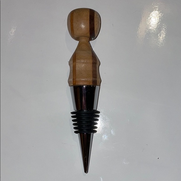 Handmade Bottle Stopper - Cork replacer / Wooden with Apple Design - Picture 2 of 6